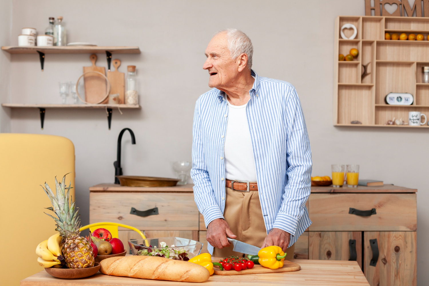 ห้ามพลาด อาหารและสารอาหารที่จำเป็นต่อร่างกายของผู้สูงอายุ